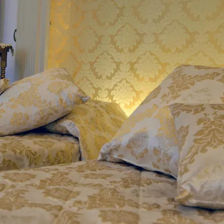 Bed and Breakfast Palazzo Gallo 4*