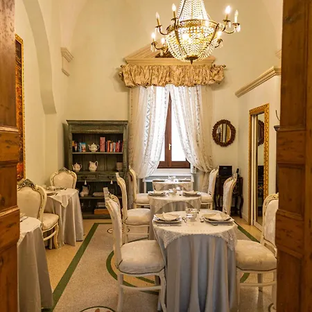 Palazzo Gallo *